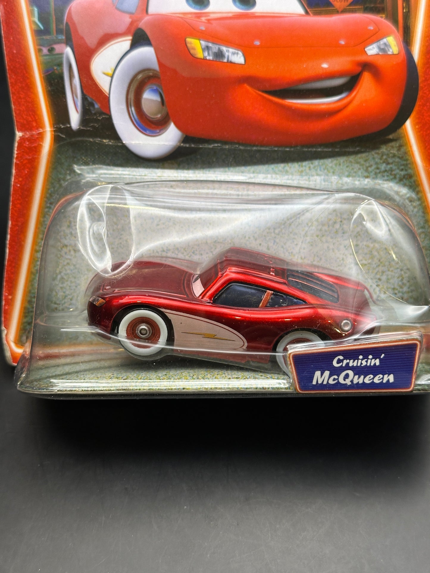 DISNEY PIXAR CARS SUPERCHARGED - CRUISIN MCQUEEN - DIECAST
