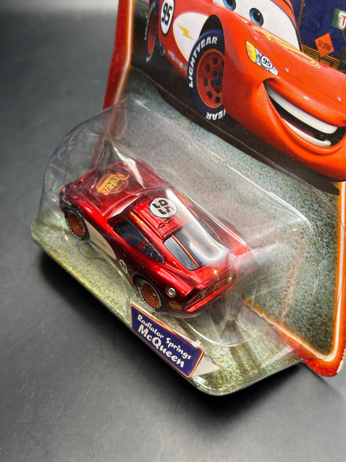 DISNEY PIXAR CARS SUPERCHARGED - RADIATOR SPRINGS MCQUEEN - DIECAST