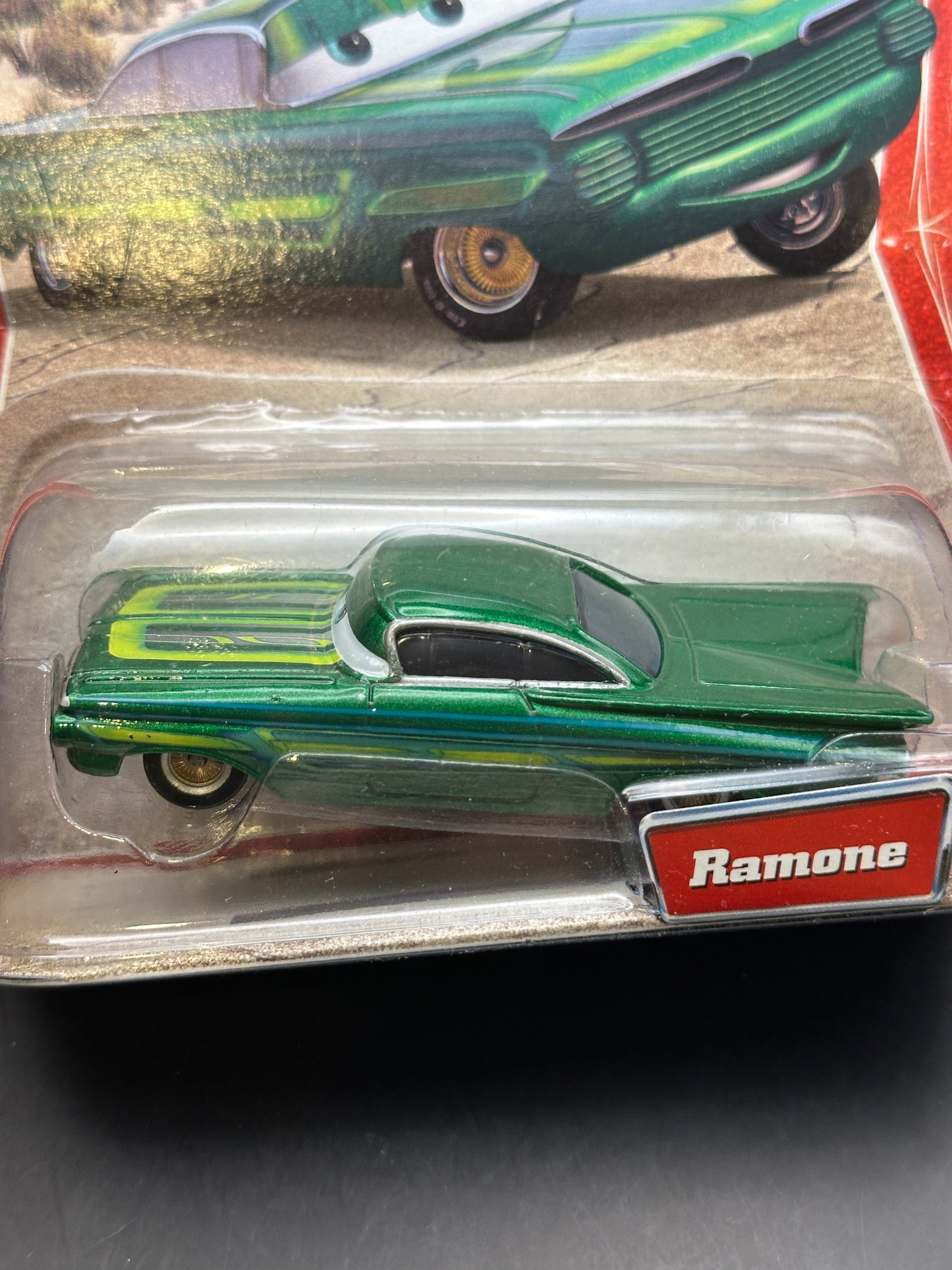 DISNEY PIXAR CARS - RAMONE (2005) - DIECAST