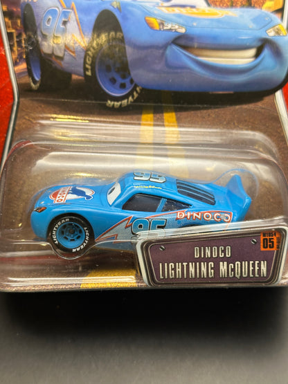 DISNEY PIXAR THE WORLD OF CARS - DINOCO LIGHTNING MCQUEEN - DIECAST