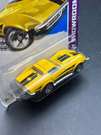 HOT WHEELS - 69 CORVETTE (2013) - HW SHOWROOM