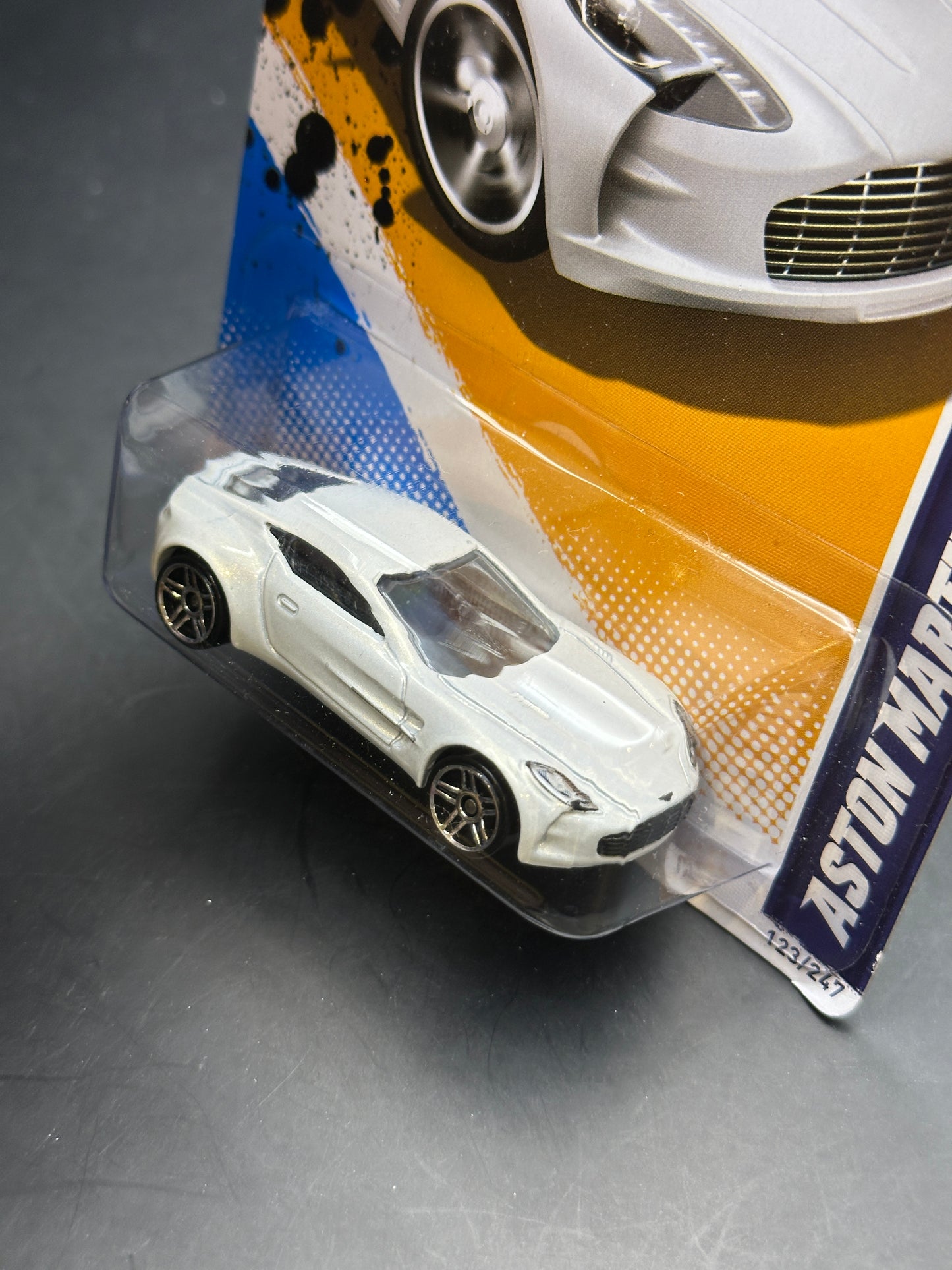 HOT WHEELS - ASTON MARTIN ONE-77 (2012) - HW ALL STARS 3/10