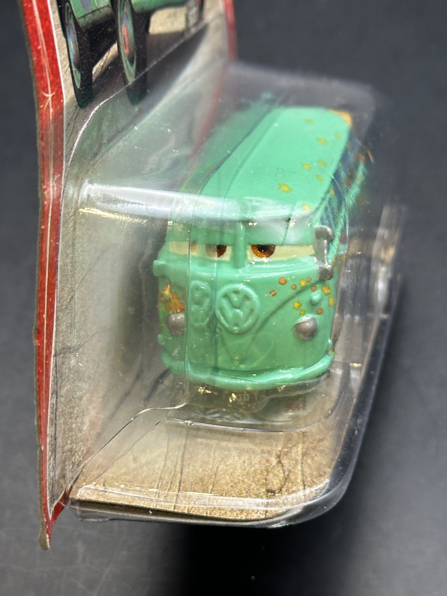 DISNEY PIXAR CARS - FILLMORE (2005) - DIECAST