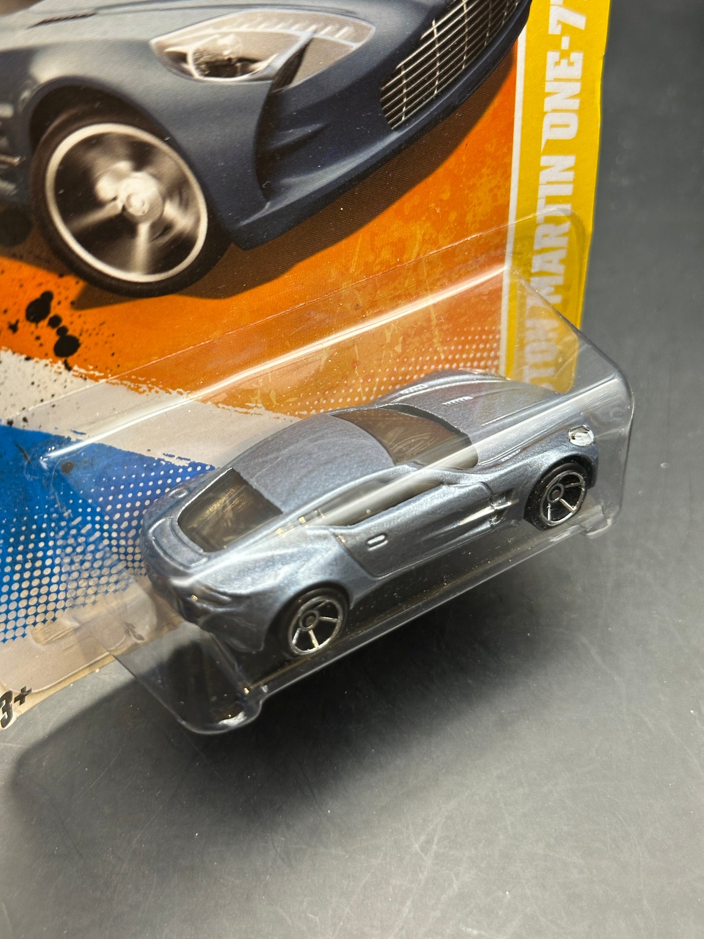 HOT WHEELS - ASTON MARTIN ONE-77 (2011) - HW 2011 PREMIERE 31/50