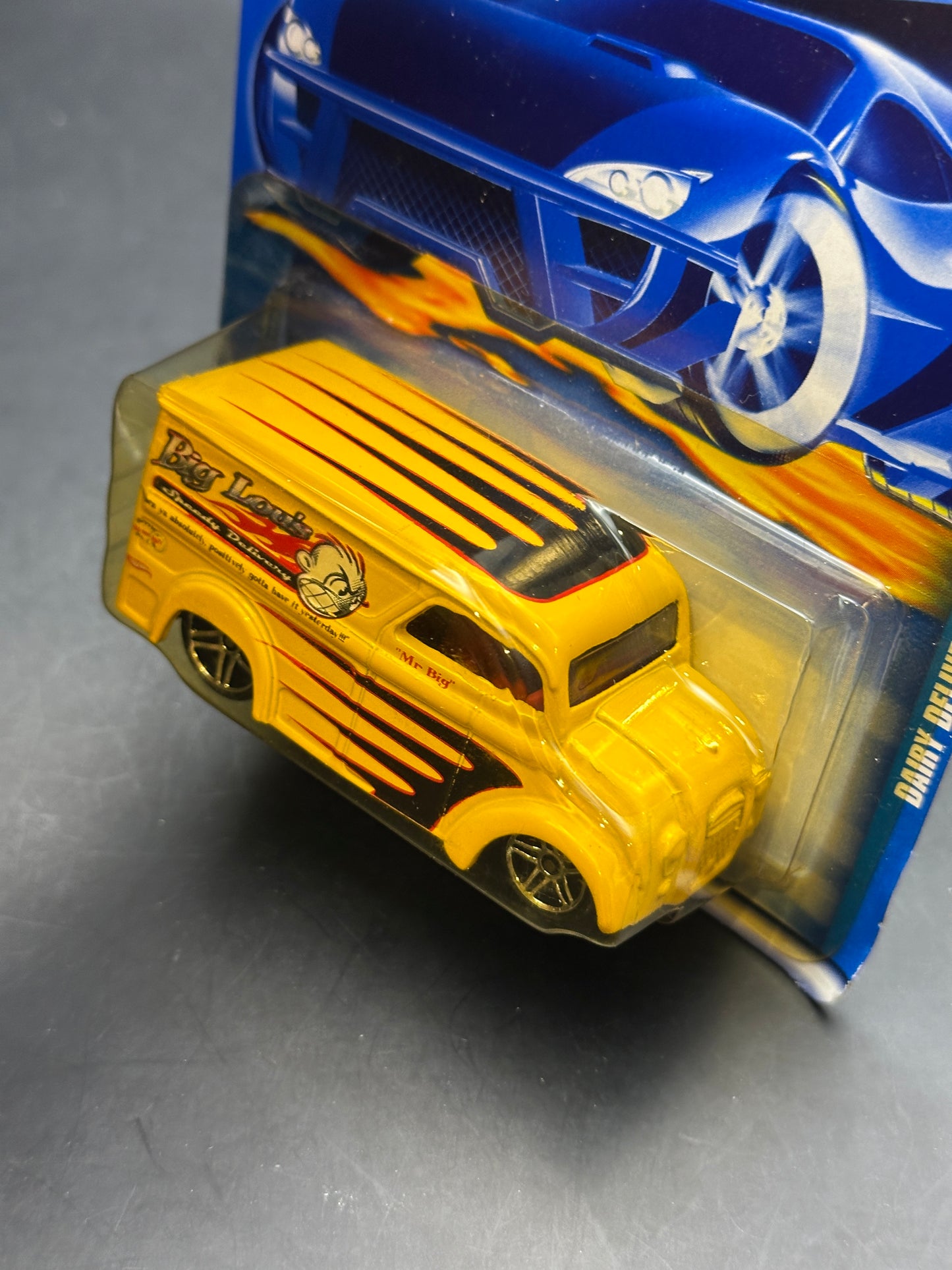 HOT WHEELS - DAIRY DELIVERY (2001) - HW MAINLINE