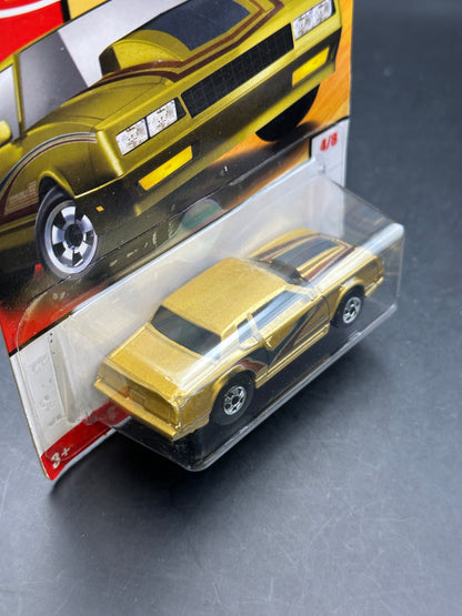 HOT WHEELS - 86 MONTE CARLO SS (2019) - THROWBACK SERIES 4/8