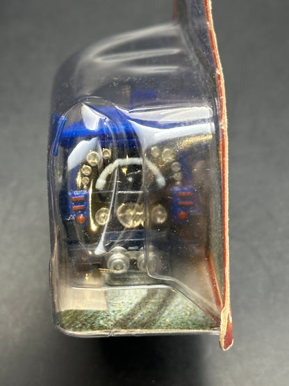 DISNEY PIXAR CARS SUPERCHARGED - DJ - DIECAST