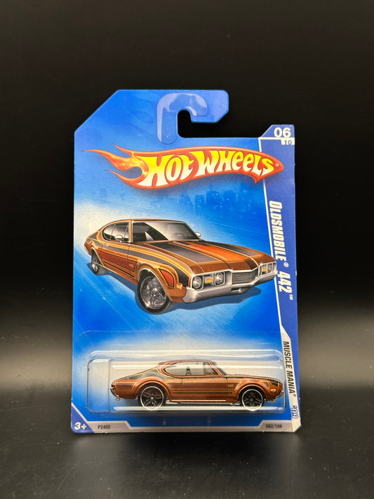 HOT WHEELS - OLDSMOBILE 442 (2009) - HW MUSCLE MANIA 6/10