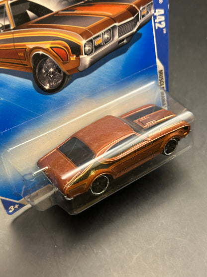 HOT WHEELS - OLDSMOBILE 442 (2009) - HW MUSCLE MANIA 6/10