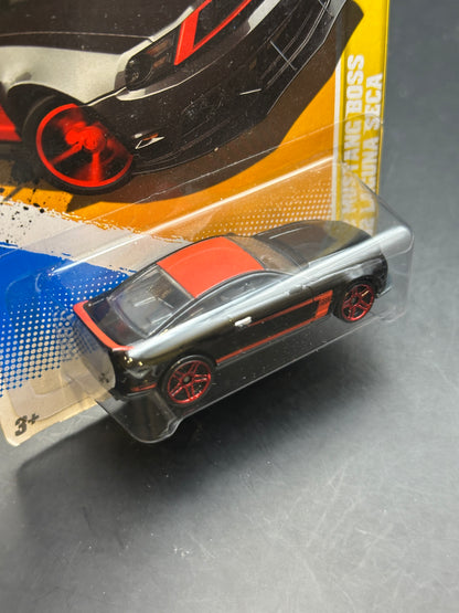HOT WHEELS - FORD MUSTANG BOSS 302 LAGUNA SECA (2012) - HW 2012 PREMIERE
