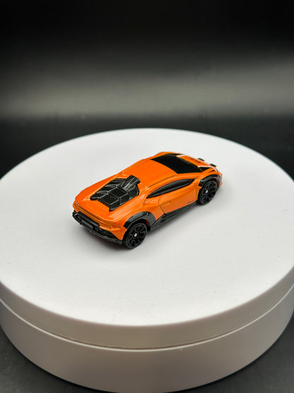 HOT WHEELS - LAMBORGHINI HURACAN STERRATO (2024) - HW DIRT 6/10 - LOOSE