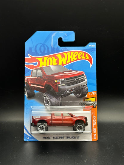 HOT WHEELS - 19 CHEVY SILVERADO TRAIL BOSS LT (2018) - HW HOT TRUCKS 10/10