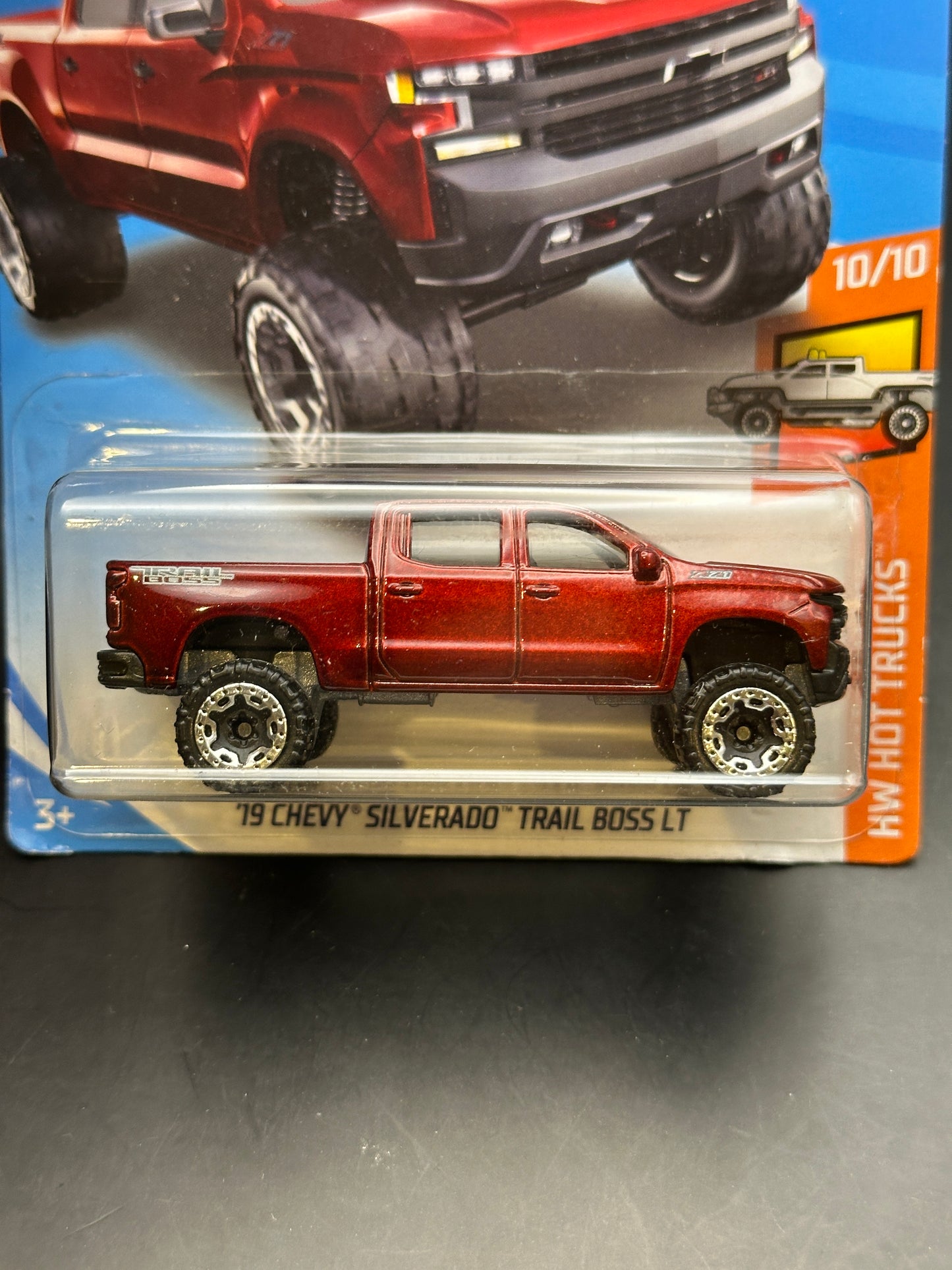 HOT WHEELS - 19 CHEVY SILVERADO TRAIL BOSS LT (2018) - HW HOT TRUCKS 10/10