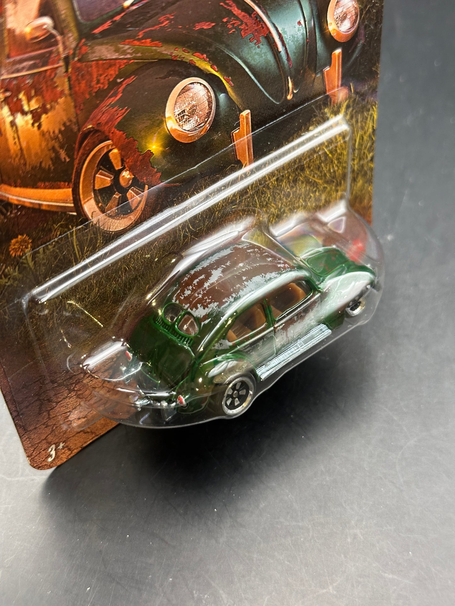 HOT WHEELS - VOLKSWAGEN CLASSIC BUG (2026) - SILVER SERIES - VINTAGE RACING CLUB BARN FIND SERIES 5/5