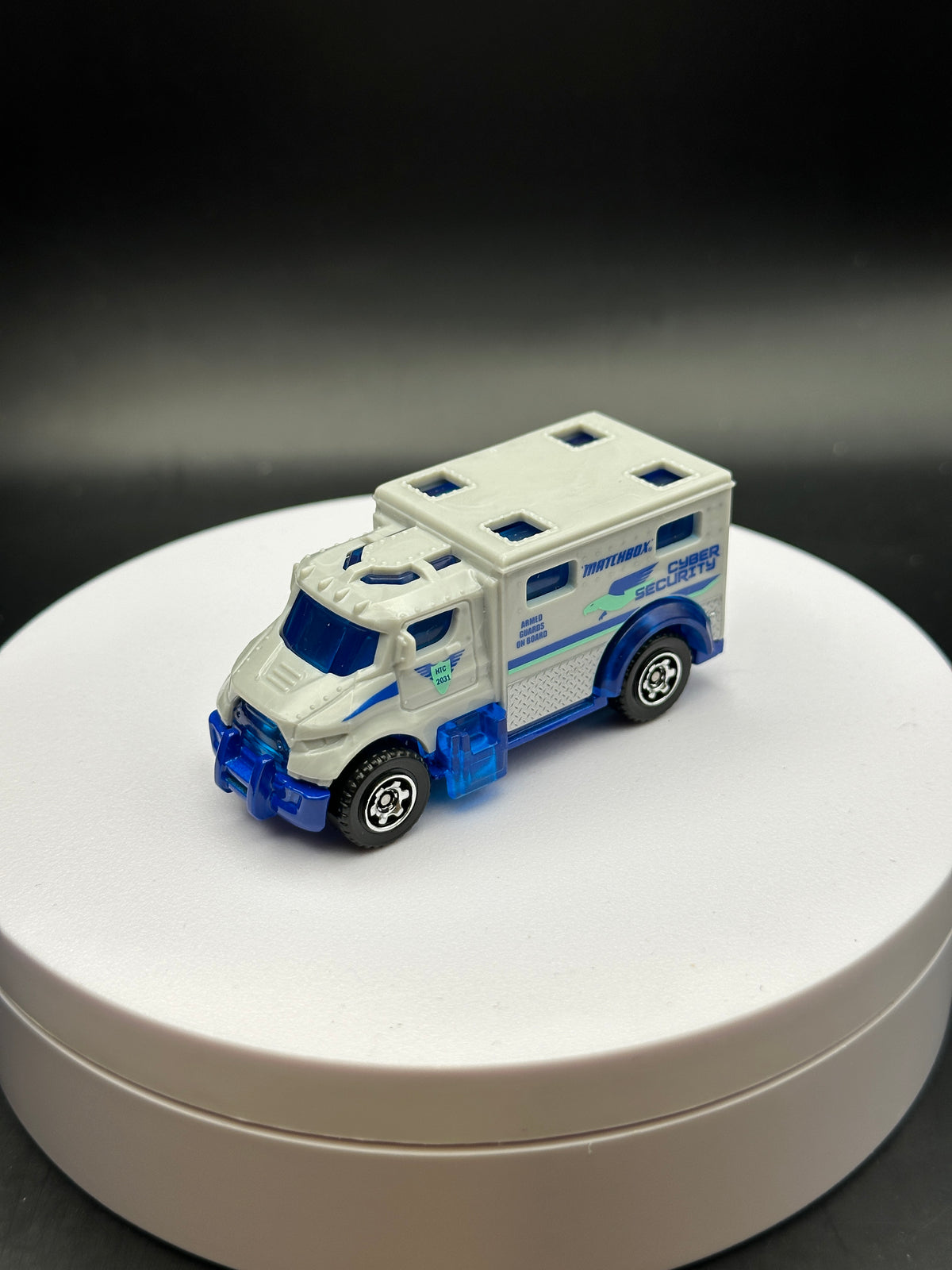 MATCHBOX - ARMORED TRUCK - DIECAST - LOOSE