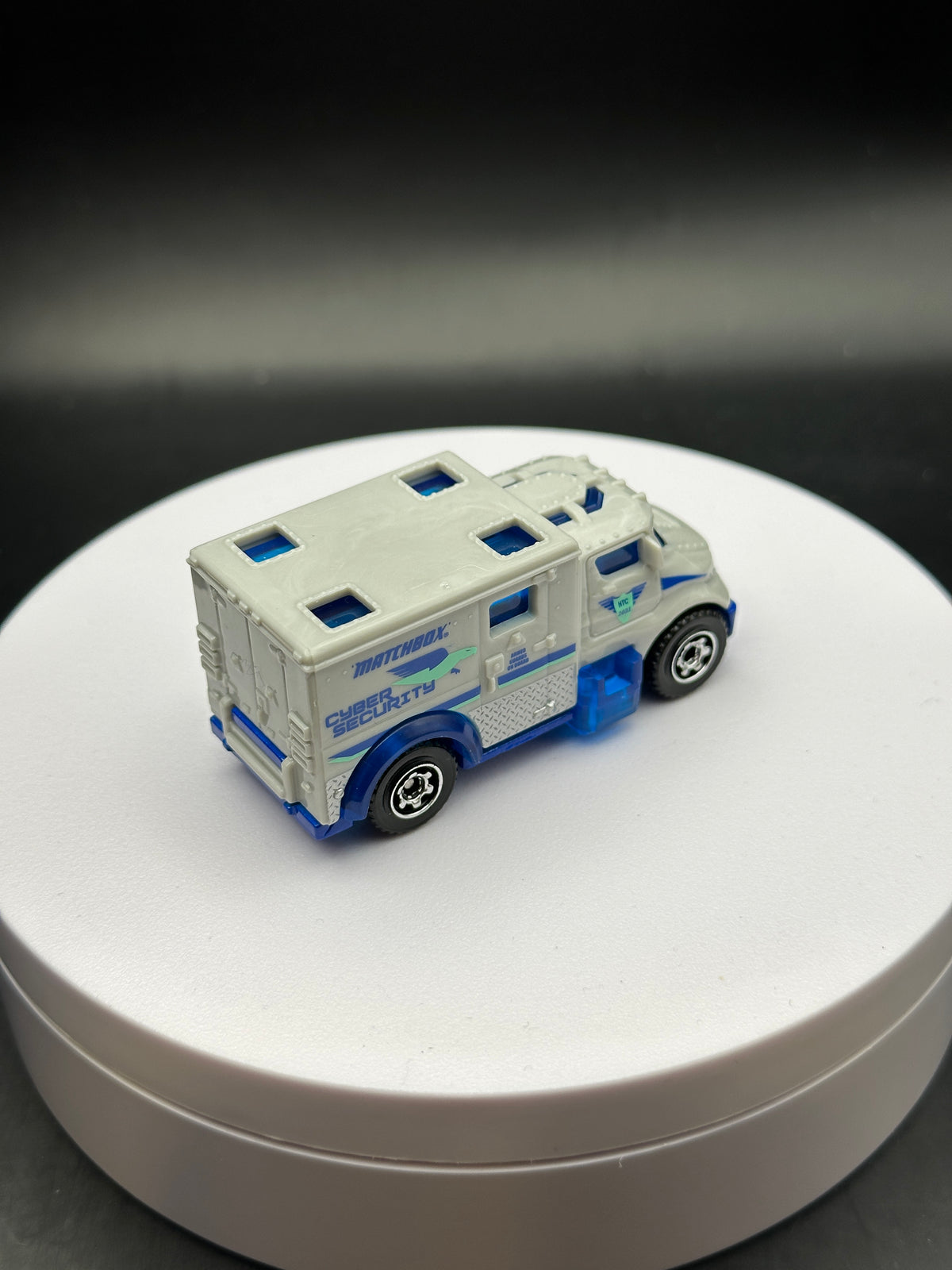 MATCHBOX - ARMORED TRUCK - DIECAST - LOOSE