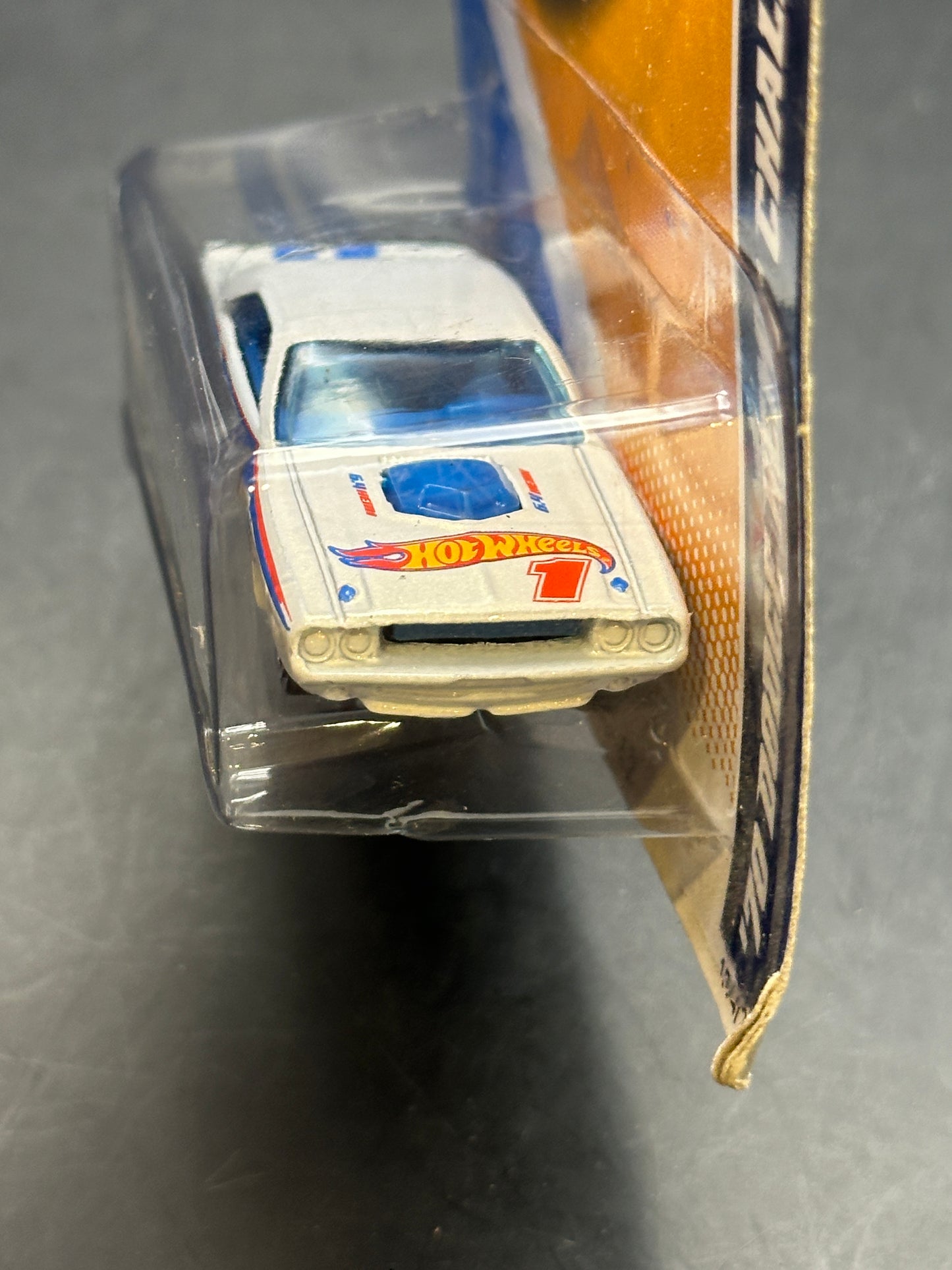 HOT WHEELS - 70 DODGE HEMI CHALLENGER (2012) - HW RACING 4/10