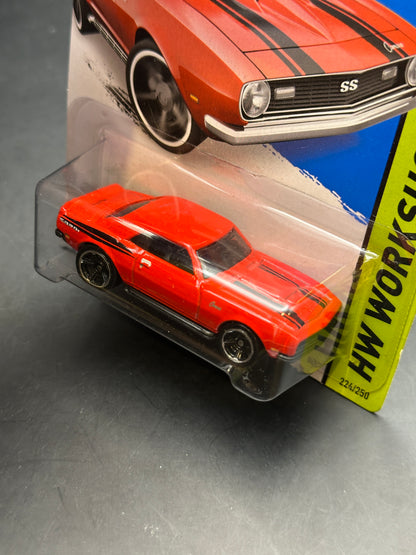 HOT WHEELS - 68 COPO CAMARO (2014) - HW WORKSHOP
