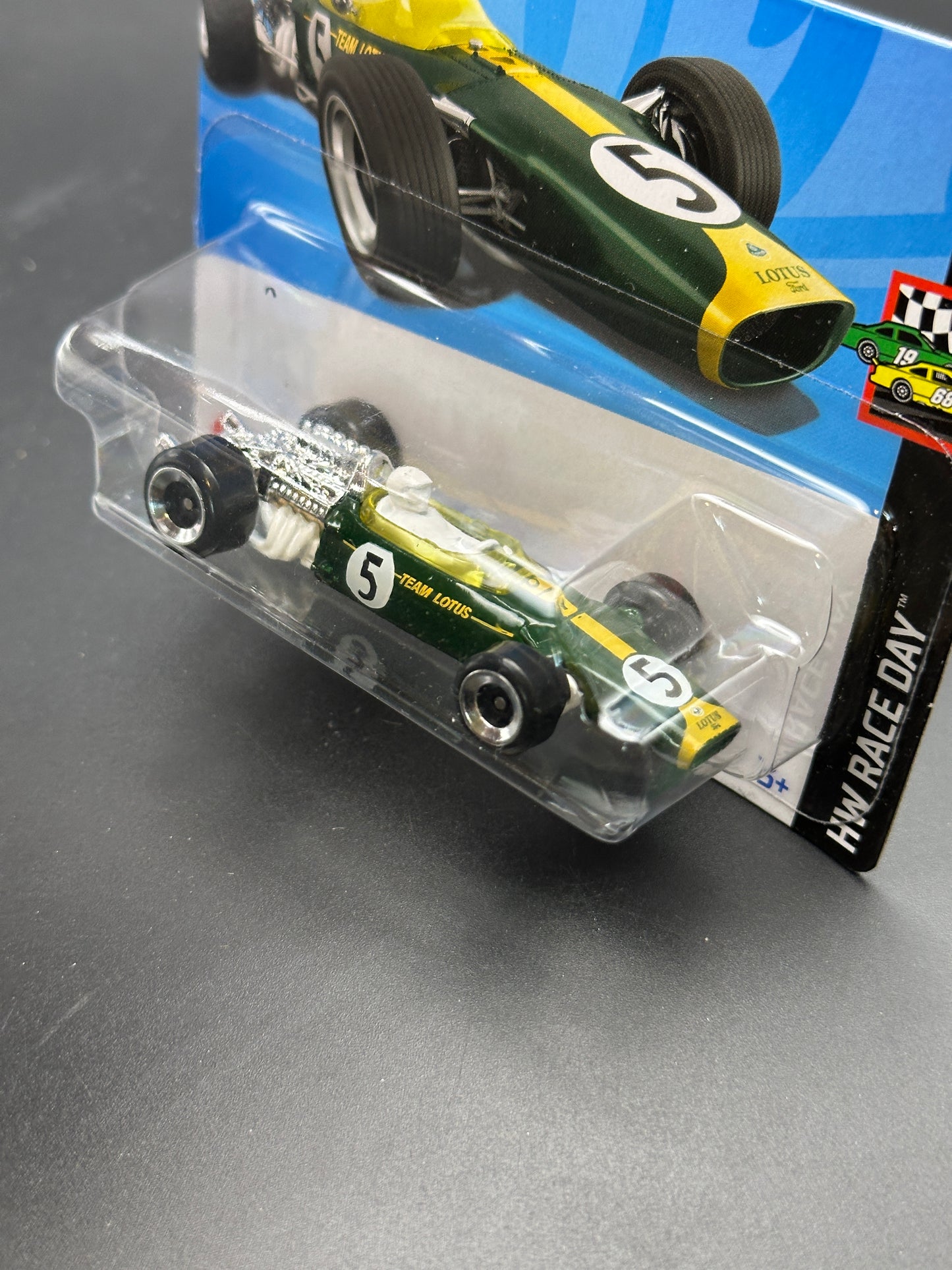 HOT WHEELS - 68 LOTUS TYPE 49 (2024) - HW RACE DAY 8/10