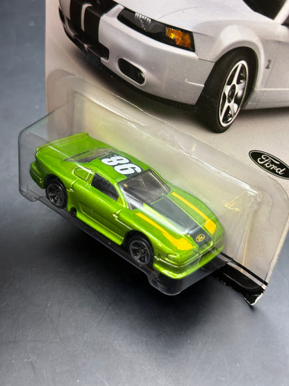 HOT WHEELS - 03 FORD MUSTANG COBRA - ERROR (2014) MUSTANG 50 YEARS 5/8