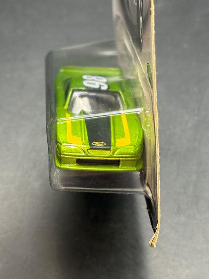 HOT WHEELS - 03 FORD MUSTANG COBRA - ERROR (2014) MUSTANG 50 YEARS 5/8