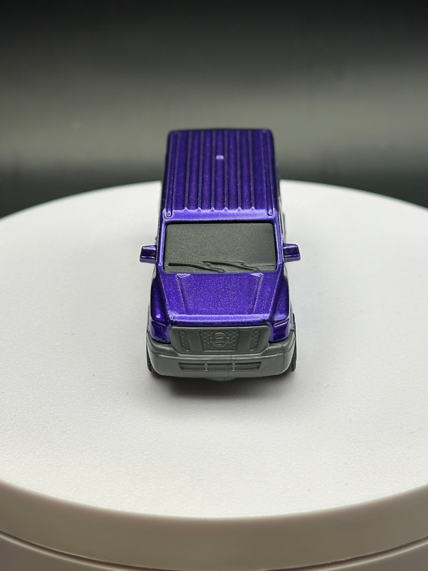 MATCHBOX - 2014 NISSAN NV VAN - DIECAST - LOOSE