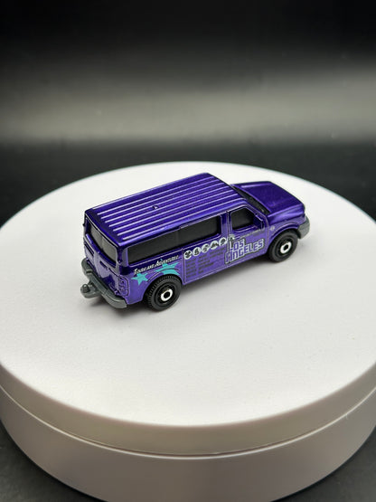 MATCHBOX - 2014 NISSAN NV VAN - DIECAST - LOOSE