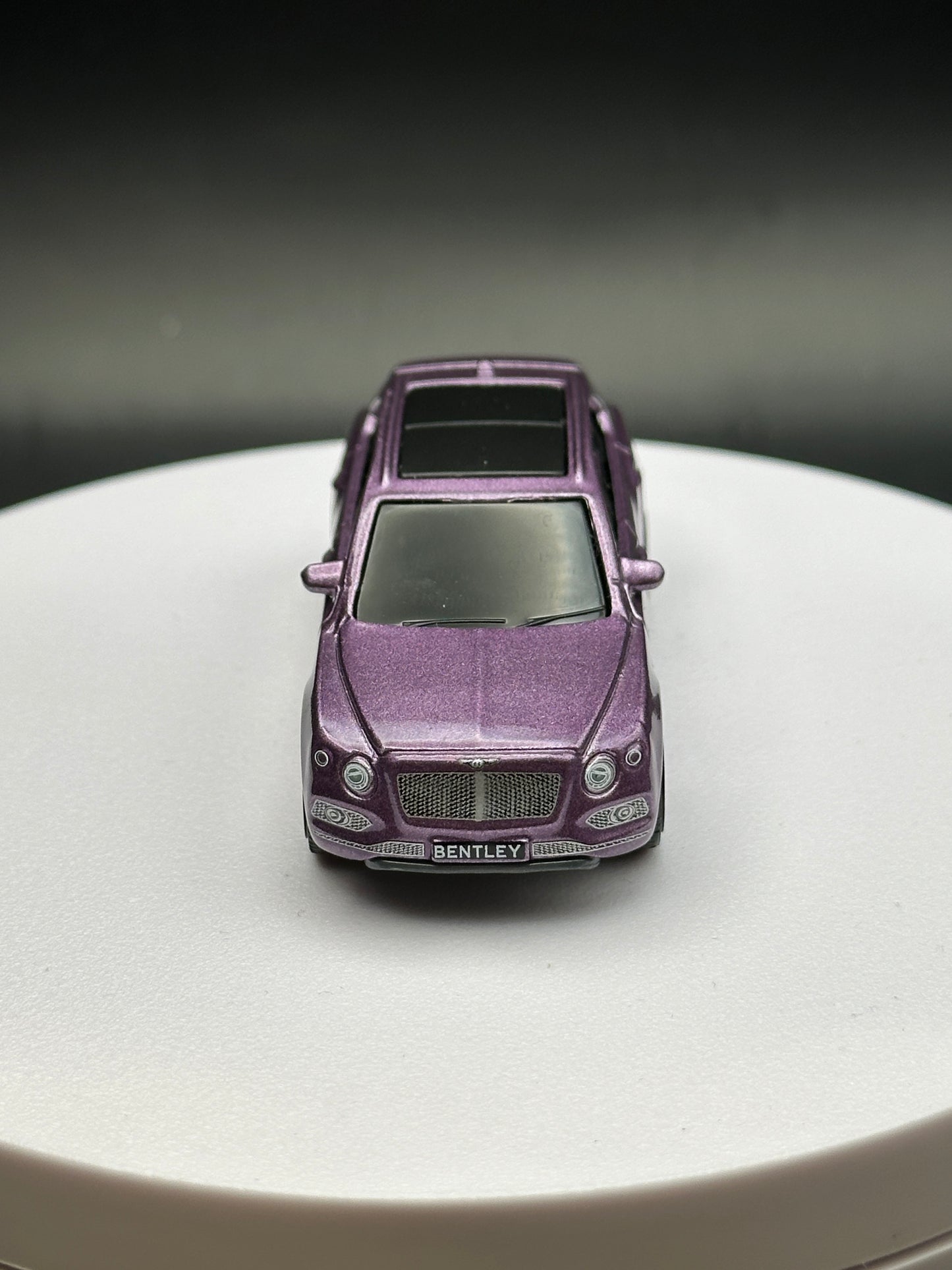 MATCHBOX - 2018 BENTLEY BENTAYGA - DIECAST - LOOSE