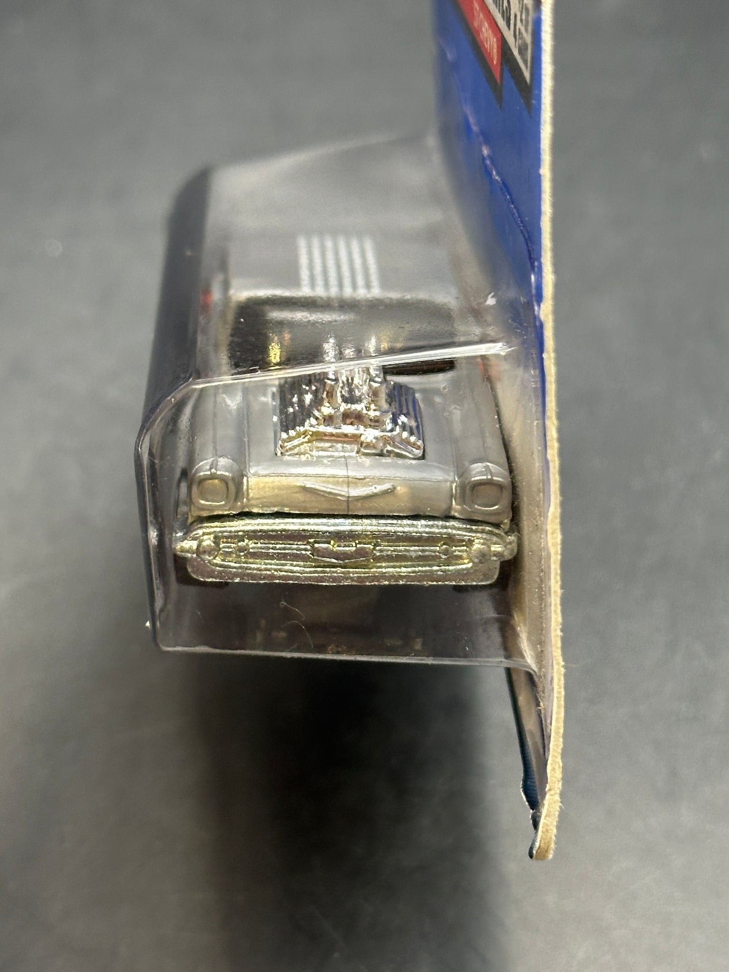 HOT WHEELS - 57 CHEVY (1998) - HW ARTISTIC LICENSE SERIES 2/4