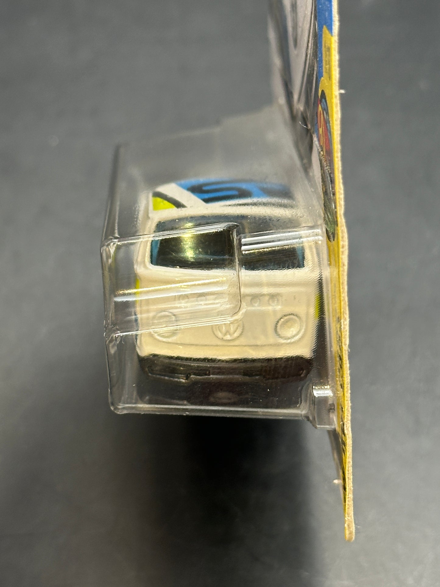 HOT WHEELS - VOLKSWAGEN T2 PICKUP (2017) - HW ART CARS 1/10