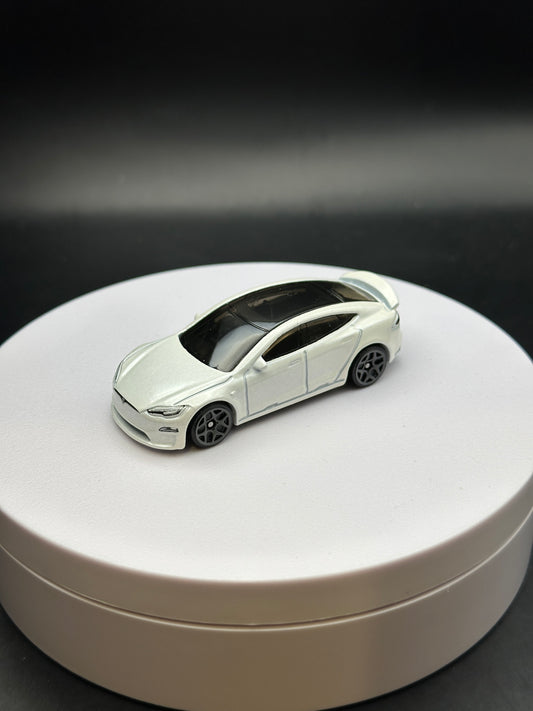 HOT WHEELS - TESLA MODEL S PLAID (2025) - HW EV 1/10 - LOOSE