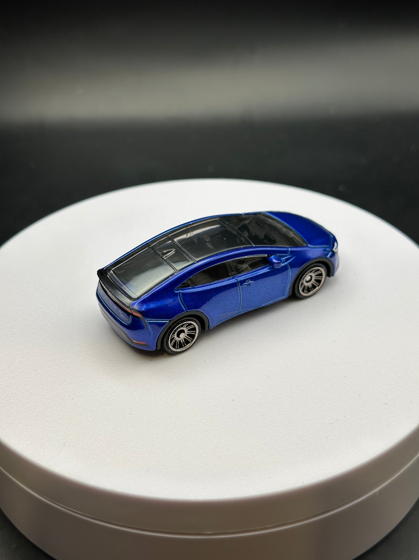 MATCHBOX - 2023 TOYOTA PRIUS PRIME - DIECAST - LOOSE