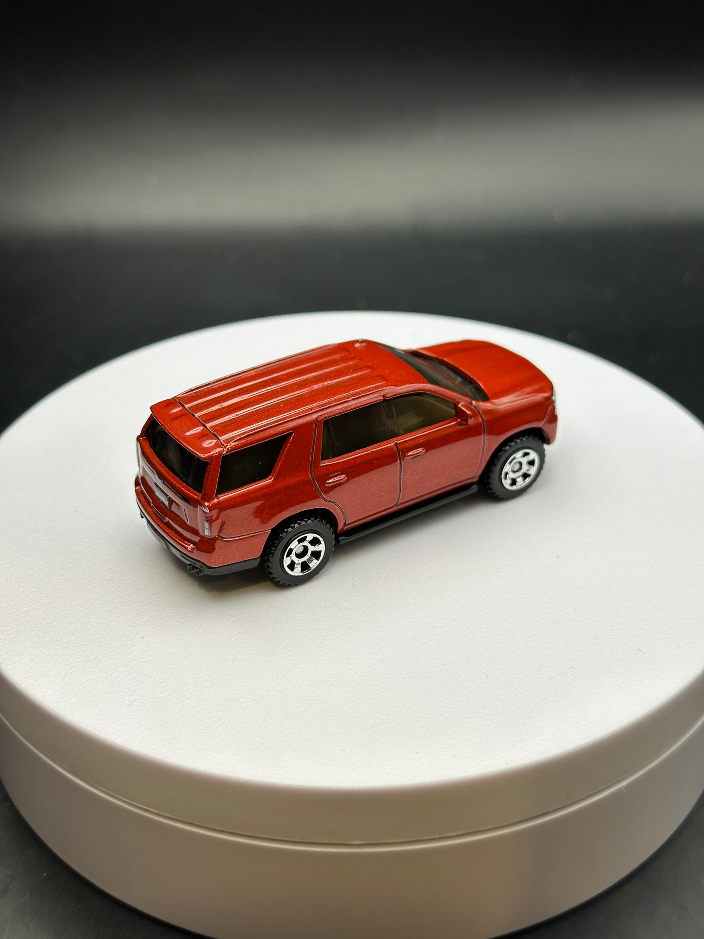 MATCHBOX - 2023 CHEVY TAHOE Z71 - DIECAST - LOOSE