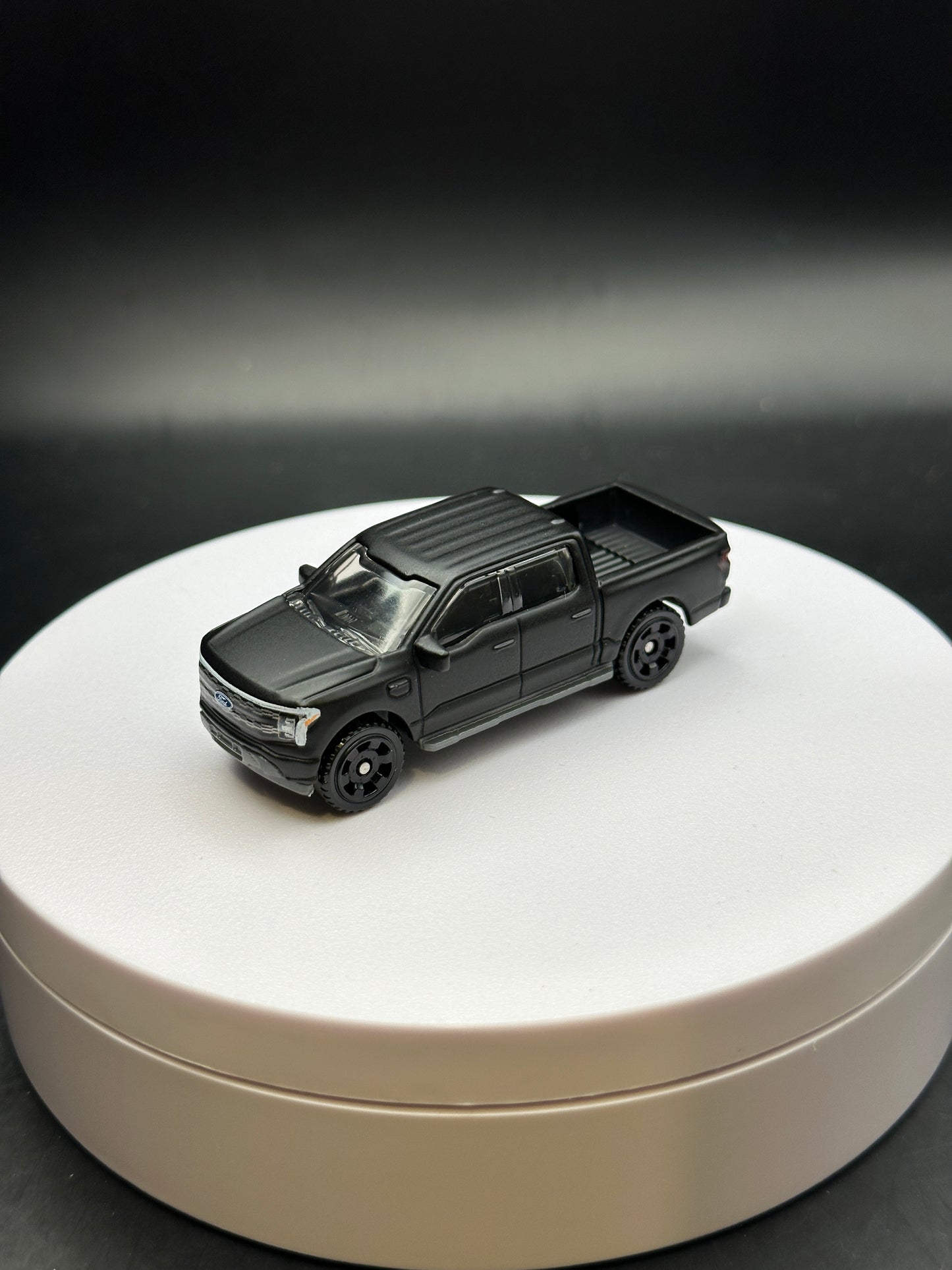 MATCHBOX - 2022 FORD F-150 LIGHTNING - DIECAST - LOOSE