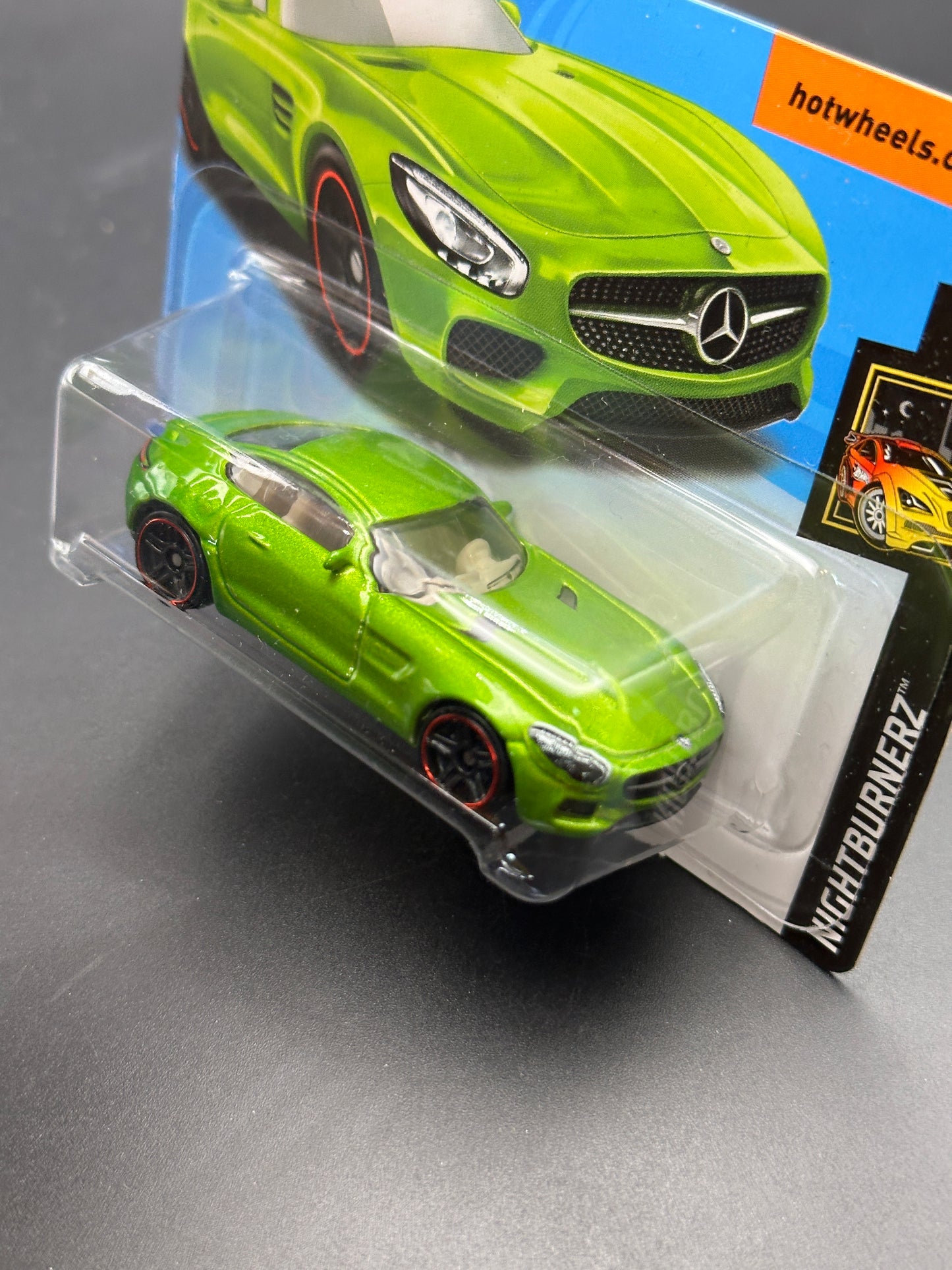 HOT WHEELS - 15 MERCEDES AMG GT (2018) - HW NIGHTBURNERZ 5/10