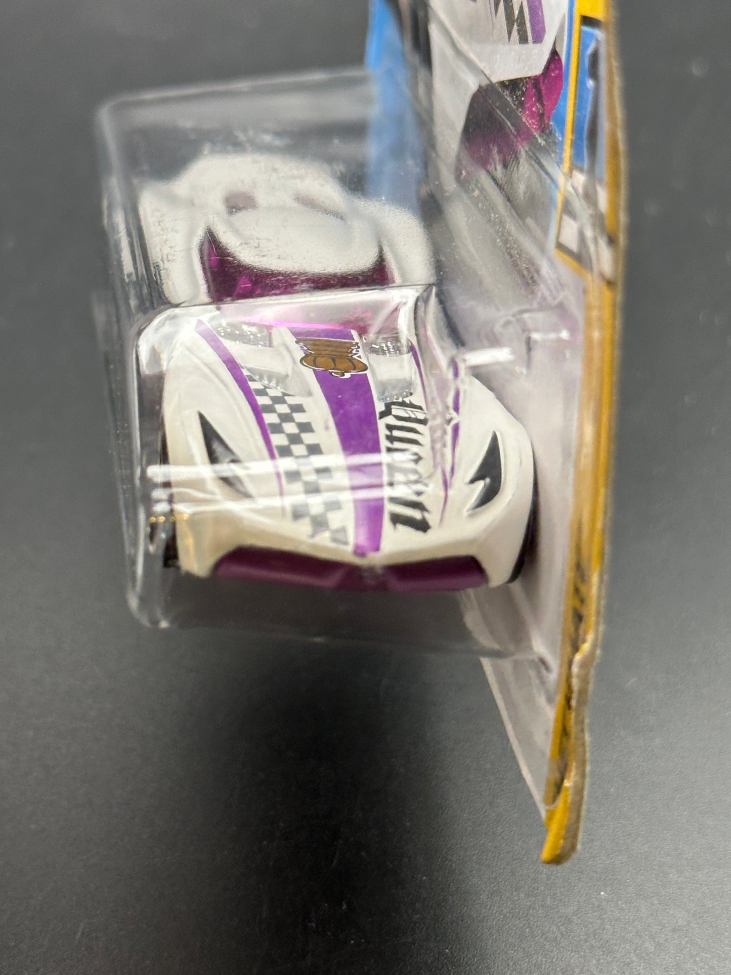 HOT WHEELS - VELOCITA (2018) - HW CHECKMATE 2/9