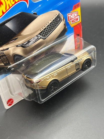 HOT WHEELS - RANGE ROVER VELAR (2025) - HW THEN AND NOW 2/10