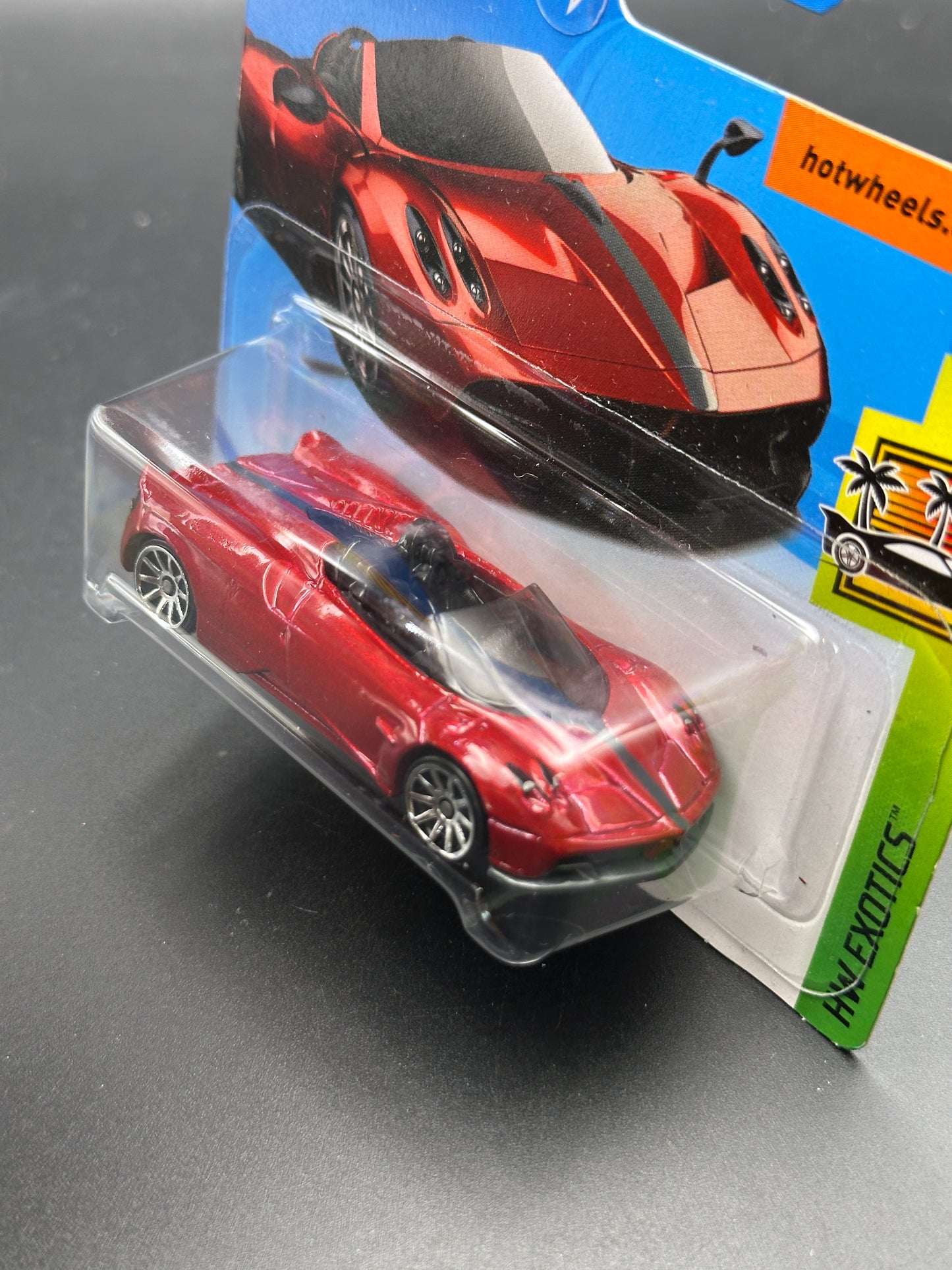 HOT WHEELS - 17 PAGANI HUAYRA ROADSTER (2018) - HW EXOTICS 2/10