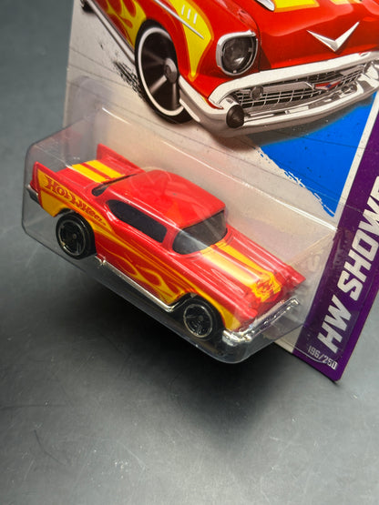 HOT WHEELS - 57 CHEVY (2013) - HW SHOWROOM