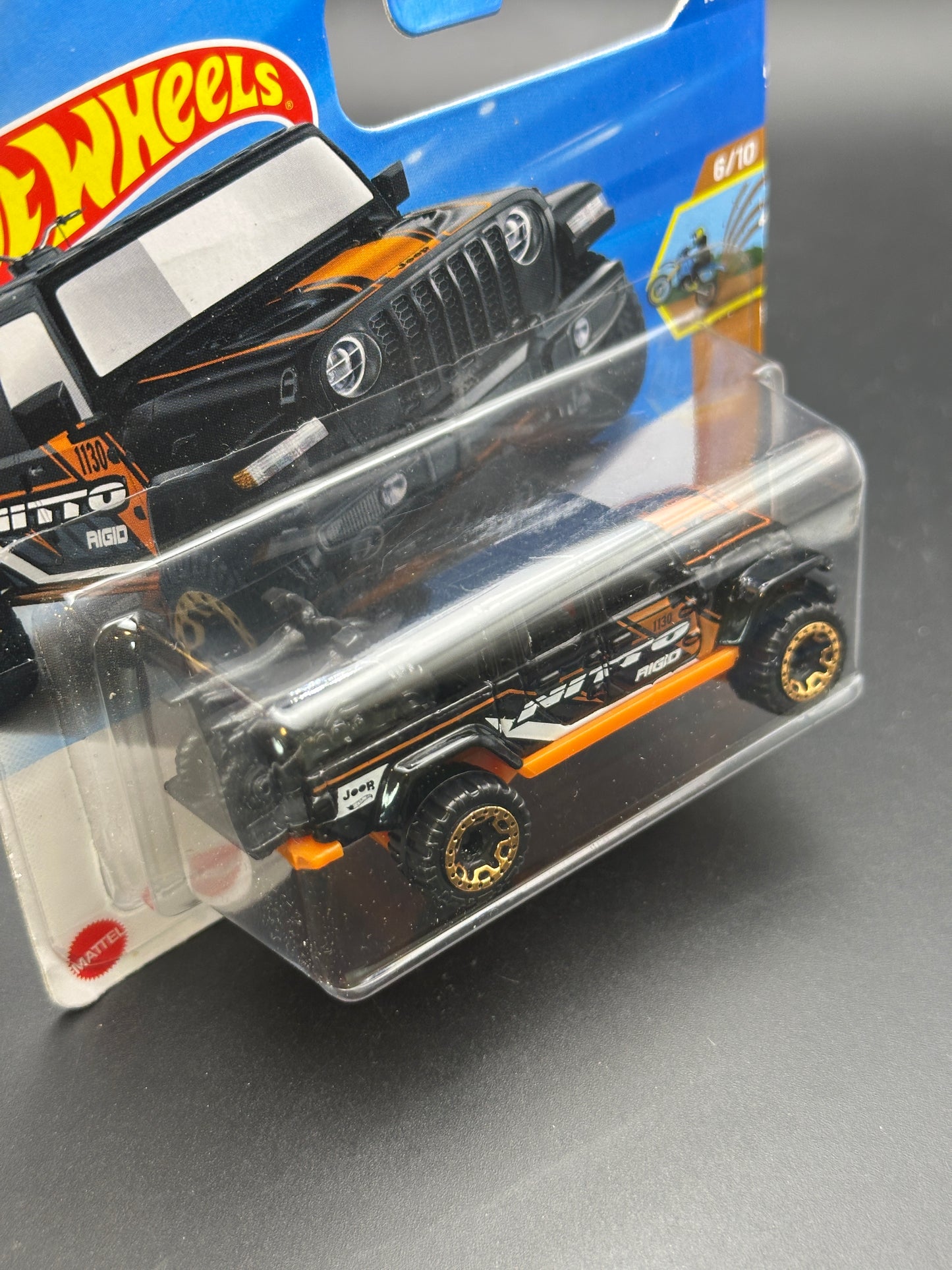 HOT WHEELS - 20 JEEP GLADIATOR (2025) - HW DIRT 6/10