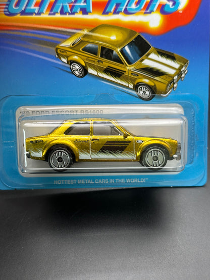 HOTWHEELS - 70 FORD ESCORT RS1600 (2025) - ULTRA HOTS 1/8