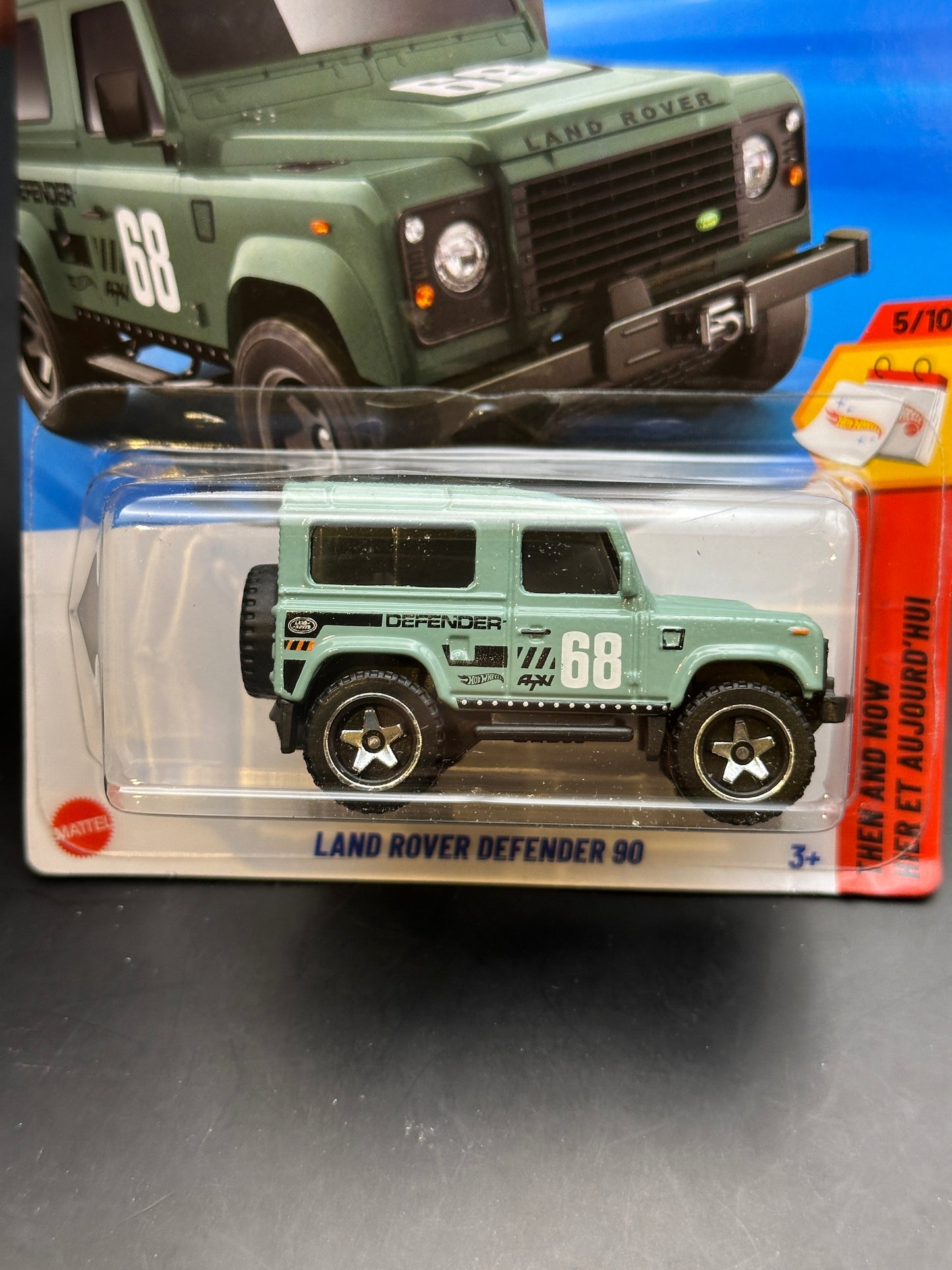 HOT WHEELS - LAND ROVER DEFENDER 90 (2025) - HW THEN AND NOW 5/10