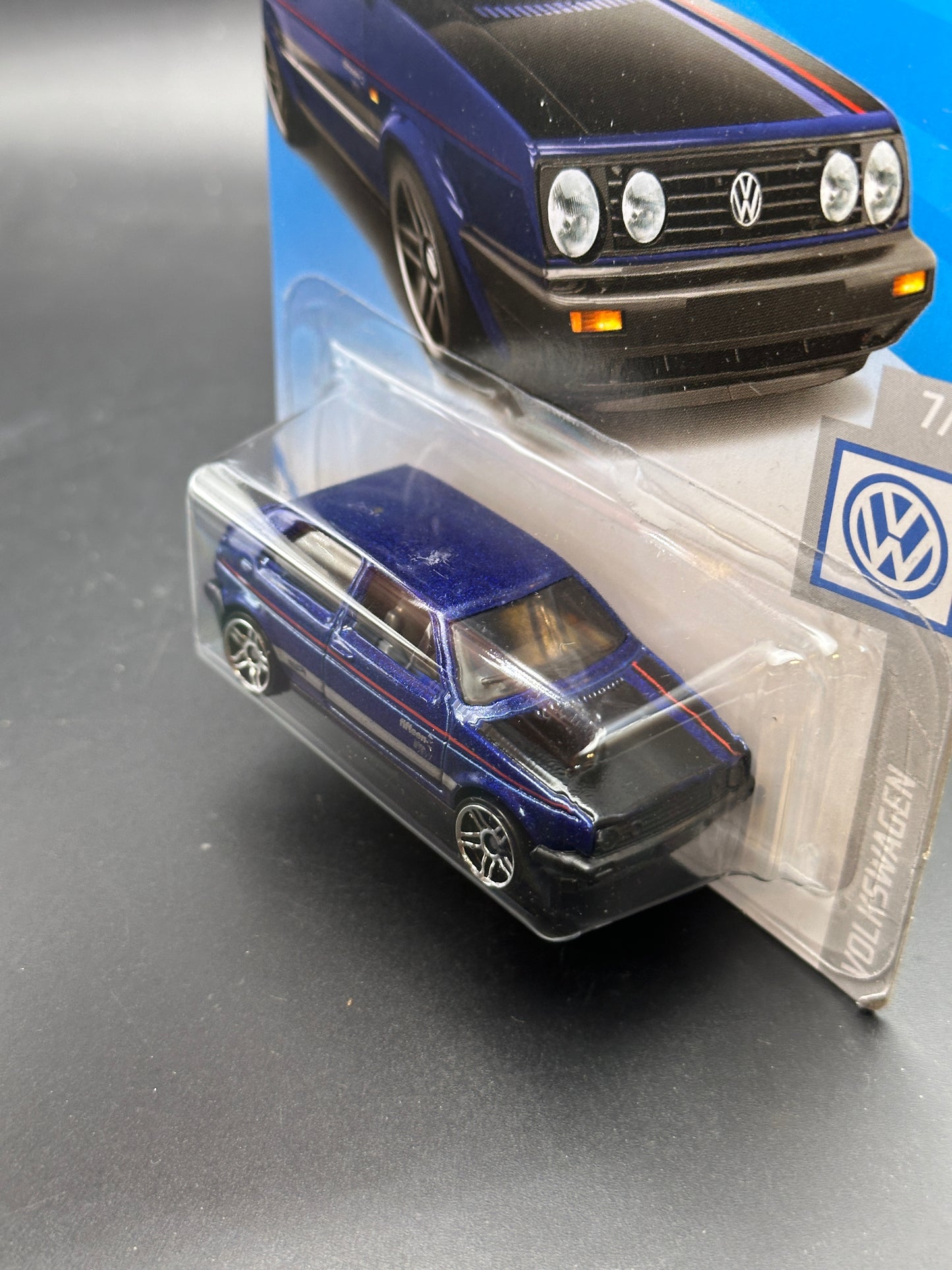 HOT WHEELS - VOLKSWAGEN GOLF MK2 (2019) - HW VOLKSWAGEN 7/10