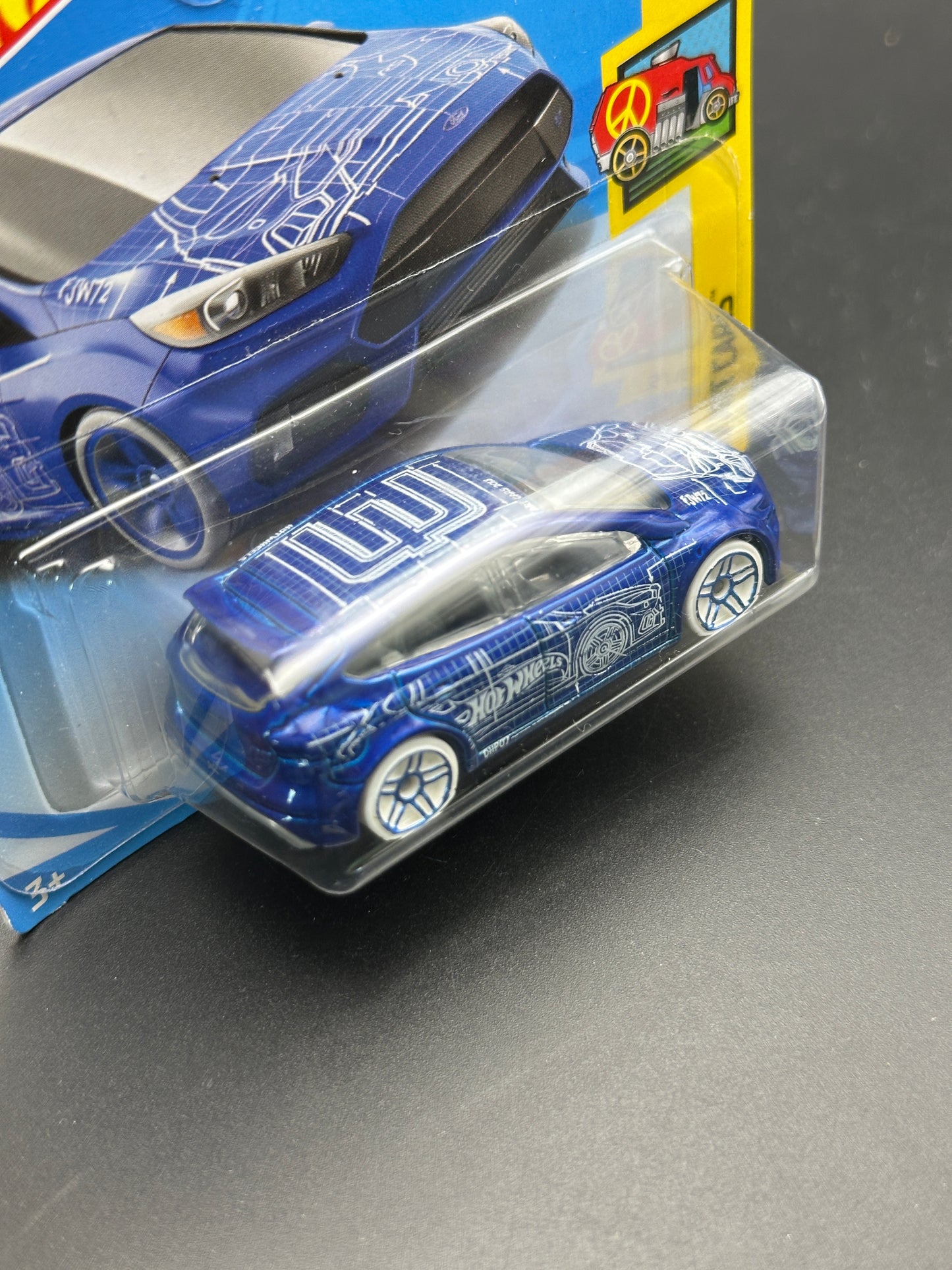HOT WHEELS - FORD FOCUS RS (2018) - HW ART CARS 3/10