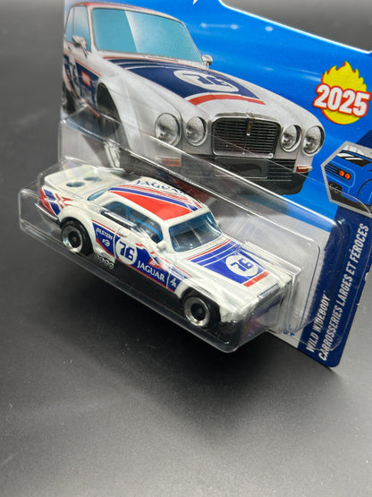 HOT WHEELS - JAGUAR XJC V12 (2025) - HW WILD WIDEBODY 4/5