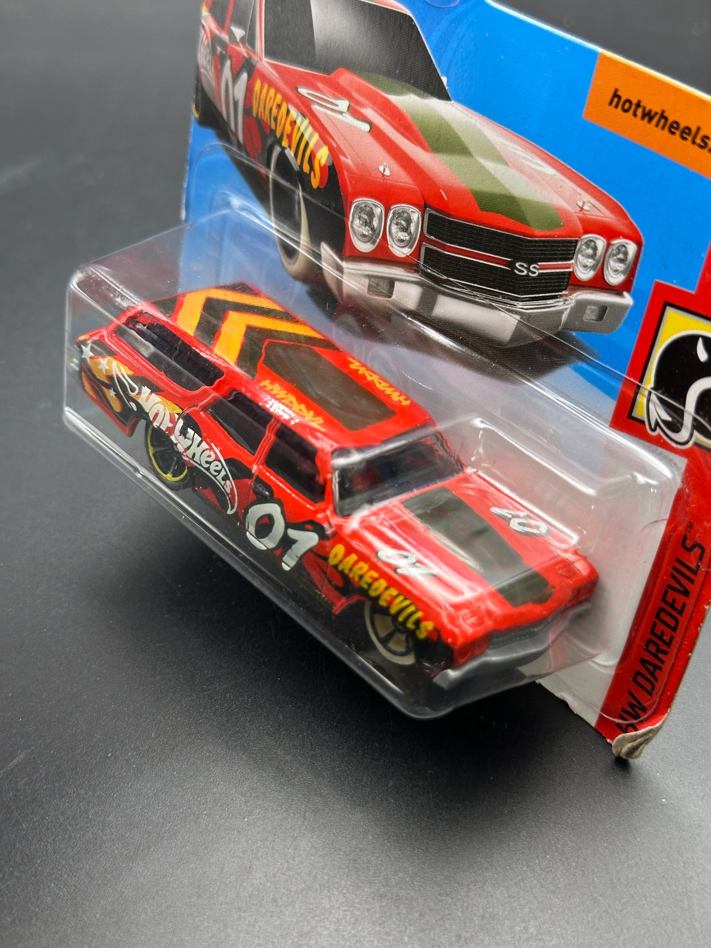HOT WHEELS - 70 CHEVELLE SS WAGON (2018) - HW DAREDEVILS 1/5