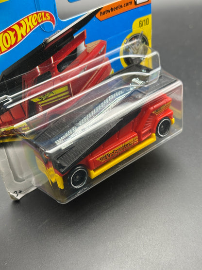 HOT WHEELS - THE EMBOSSER (2017) - HW EXPERIMOTORS 6/10