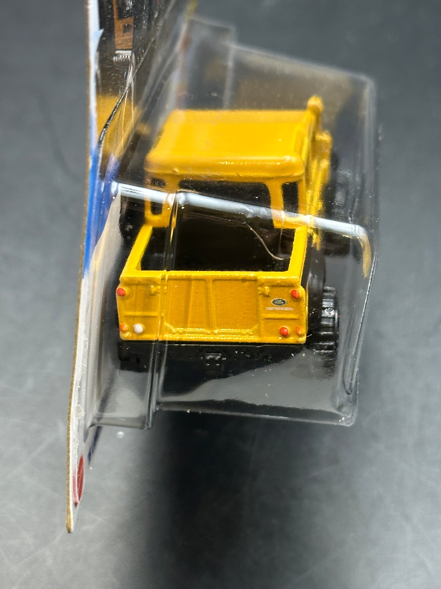 HOT WHEELS - 15 LAND ROVER DEFENDER DOUBLE CAB (2025) - HW DIRT 10/10