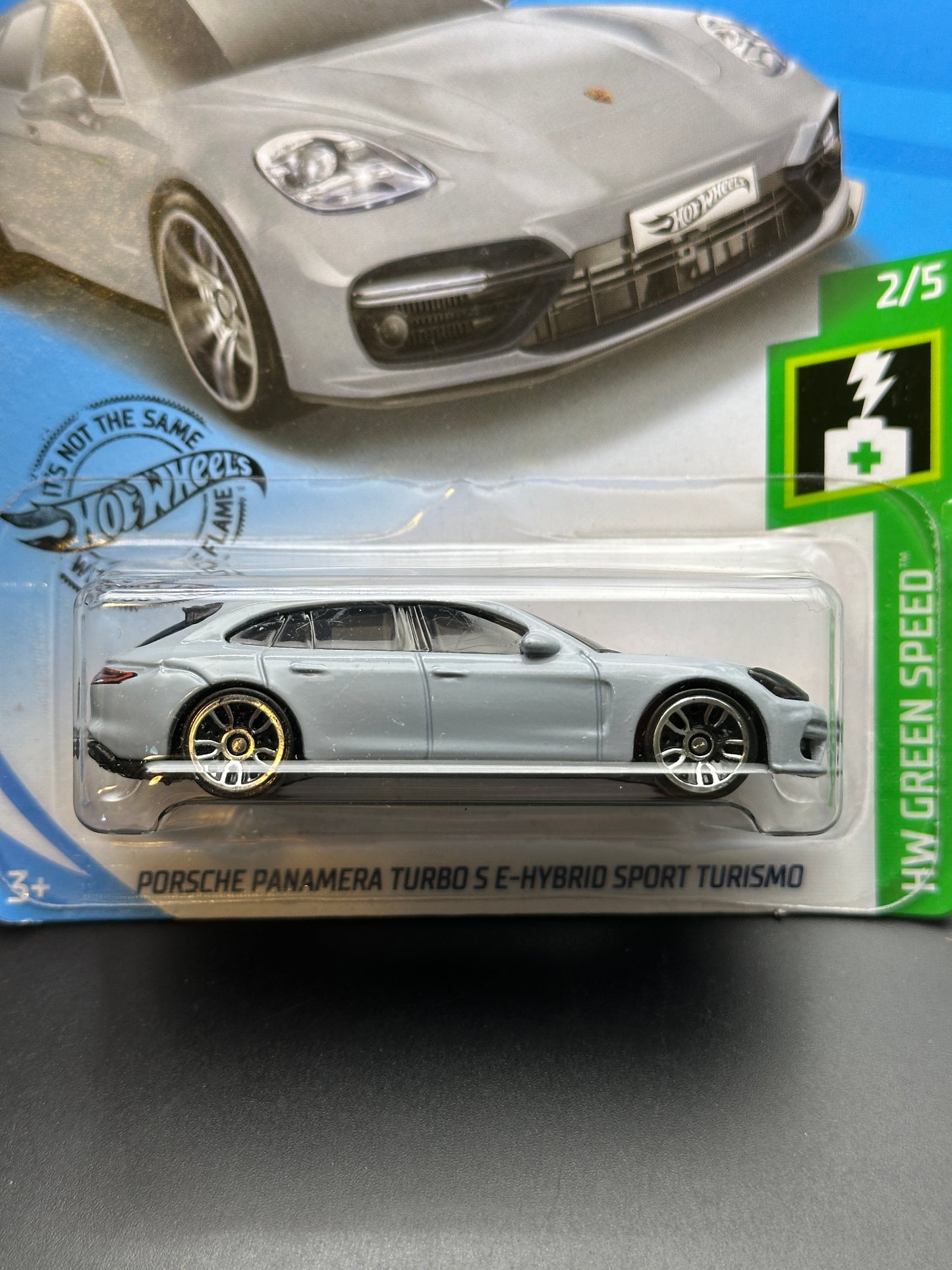 HOT WHEELS - PORSCHE PANAMERA TURBO S E-HYBRID SPORT TURISMO (2019) - HW GREEN SPEED 2/5