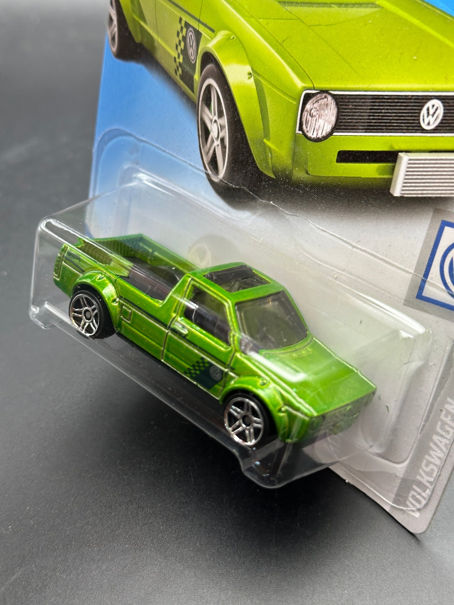HOT WHEELS - VOLKSWAGEN CADDY (2019) - HW VOLKSWAGEN 6/10